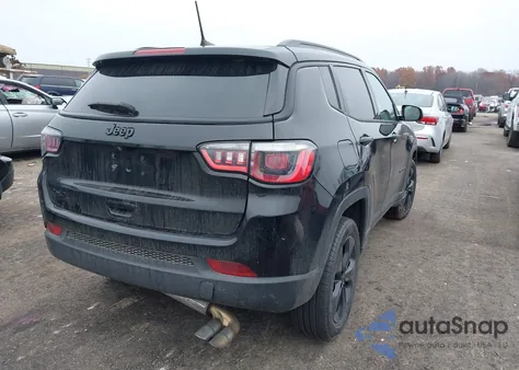 2019 Jeep Compass Altitude 4X4 from USA, damaged, VIN 3C4NJDBBXKT670590